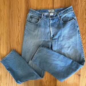 L.L. Bean Jeans Men's Size 34x32 Blue Relaxed Fit 100% Cotton Vintage Denim